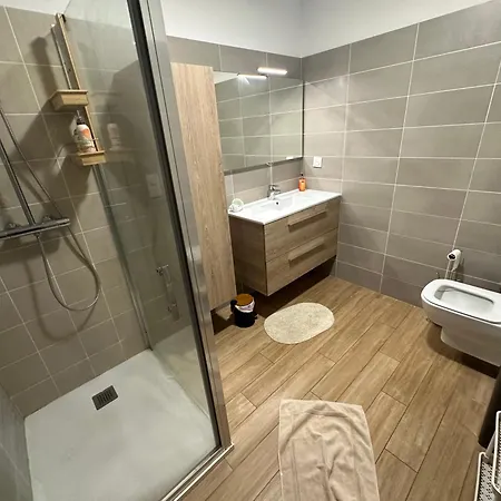 Appartement Pigonia T2 Recent, Confort Et Design A - A La Nuitee