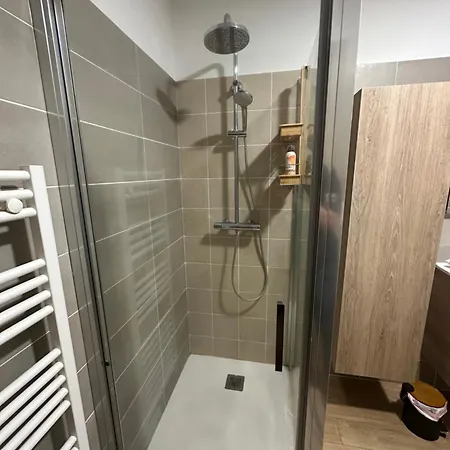 Pigonia T2 Recent, Confort Et Design A - A La Nuitee * Furiani
